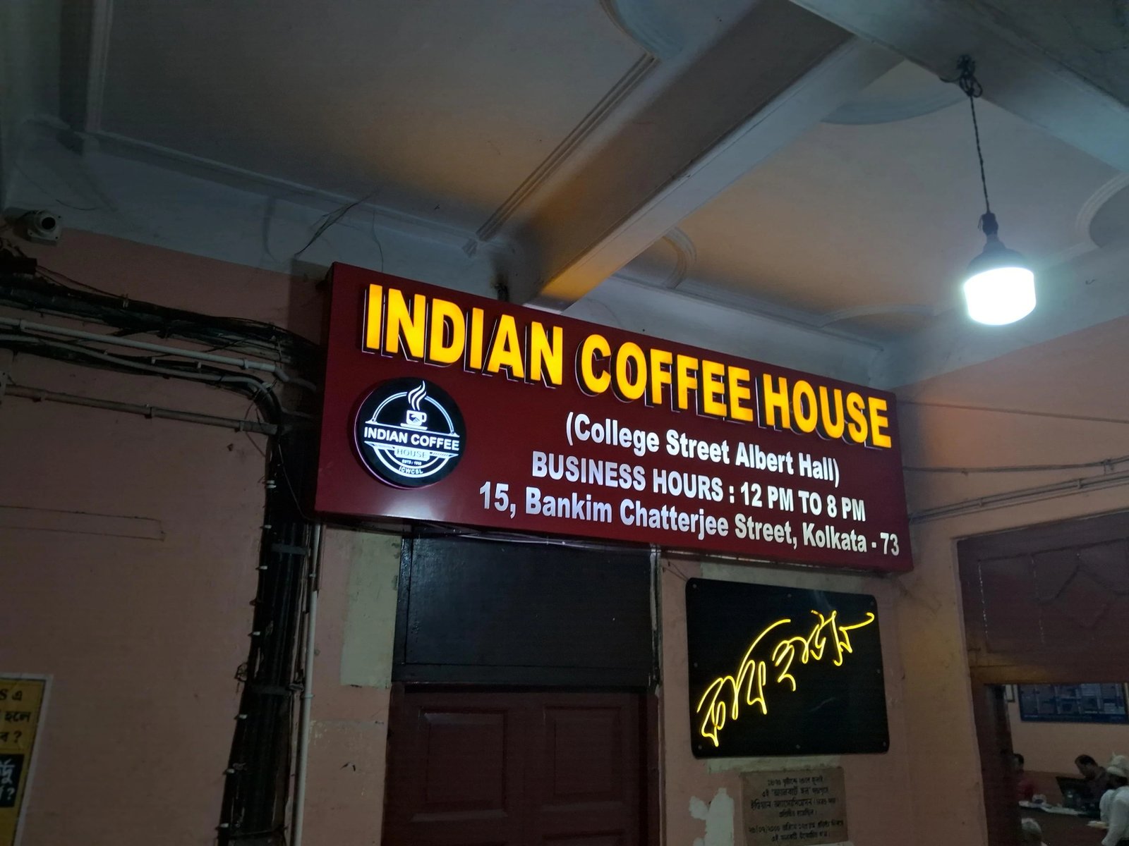 Indian Coffee House Kolkata: Is It Still the Most Iconic Coffee Spot in the City?