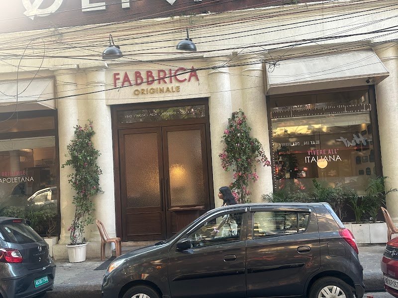 Fabbrica Originale Kolkata Review: Is It the Best Italian Pizzeria in the City?