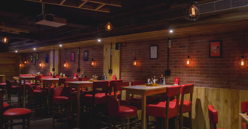 The Drunken Monkey Kolkata: A Trendy Spot for Drinks, Food & Nightlife