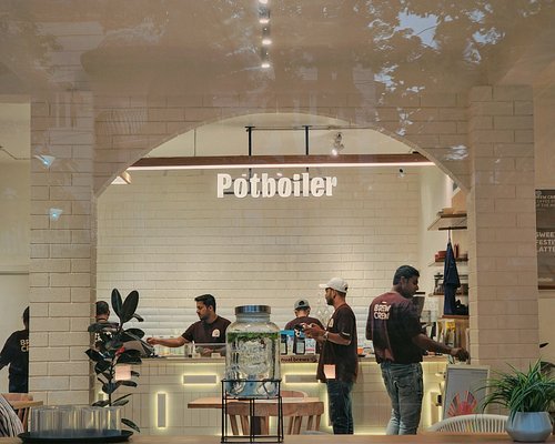 Potboiler Coffee House Kolkata: Coffee, Food & Café Experience