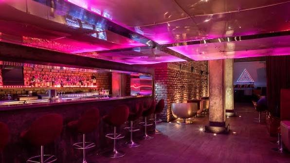 Roxy Kolkata: Menu, Price, Ambience & Honest Review (2026)